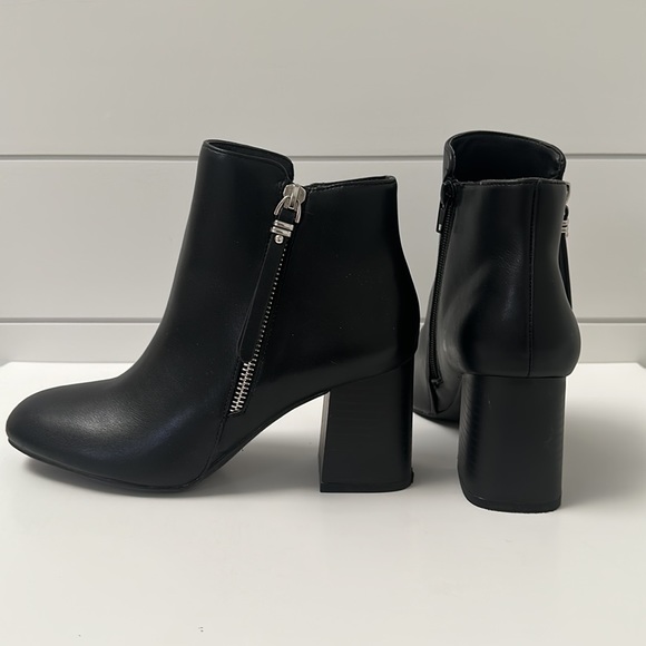 Primark Black Ankle Boots - Picture 4 of 7
